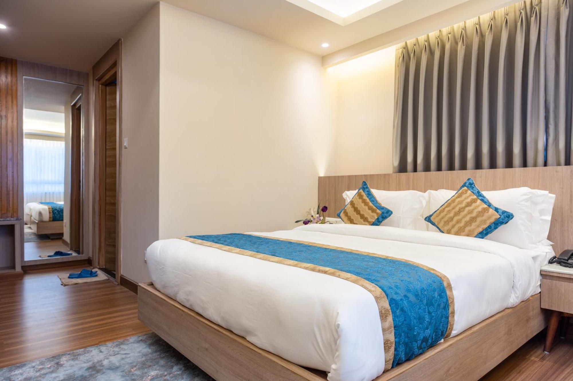 Shuvatara Suites & Spa, Thamel Katmandu Kültér fotó