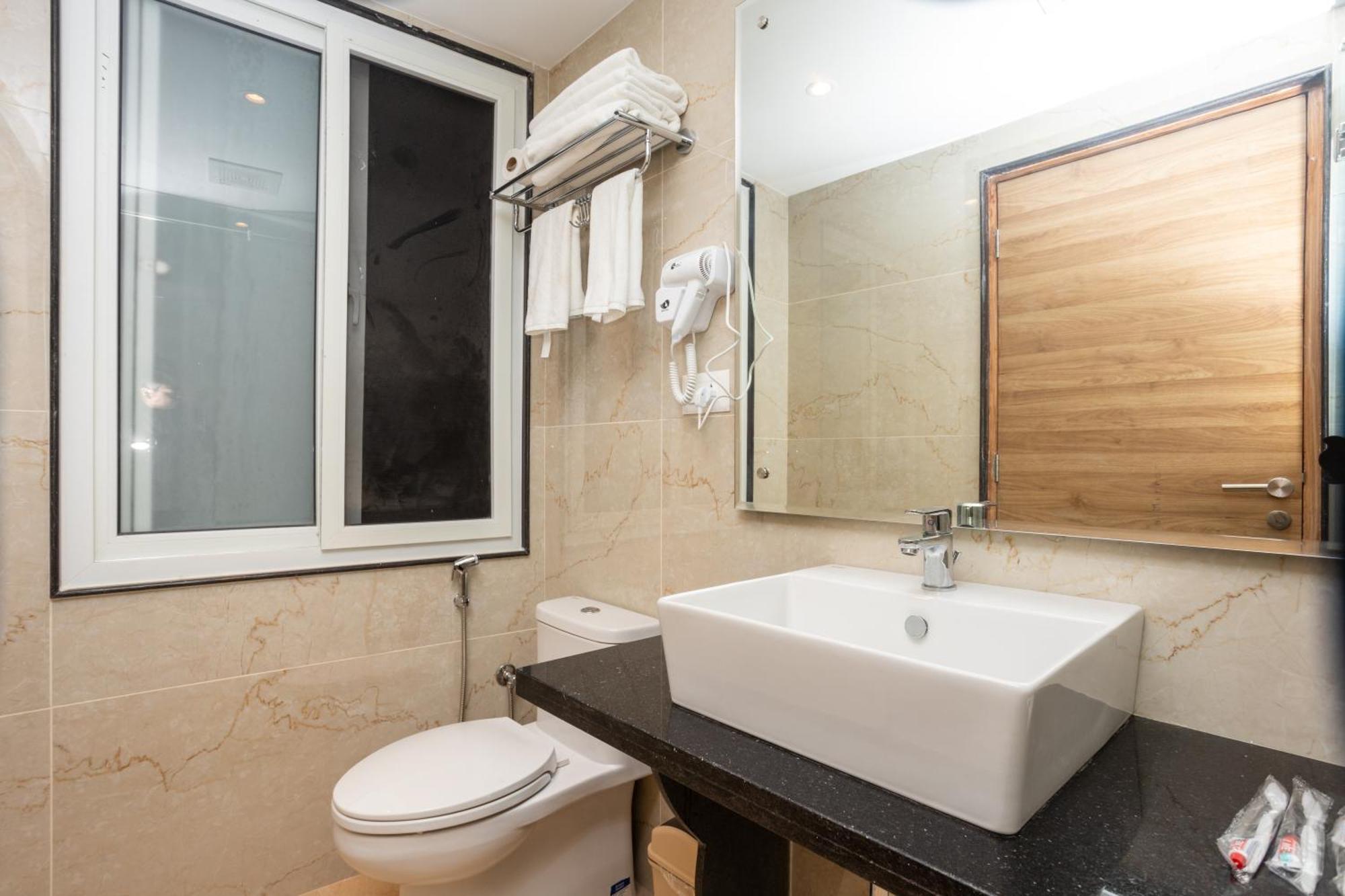 Shuvatara Suites & Spa, Thamel Katmandu Kültér fotó