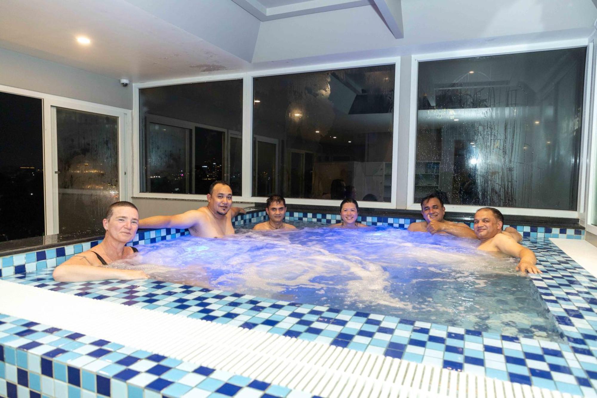 Shuvatara Suites & Spa, Thamel Katmandu Kültér fotó
